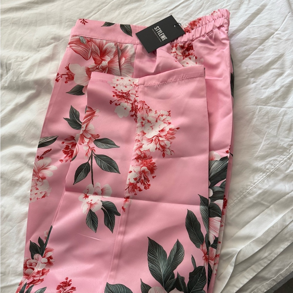 STYLEWE Pink Floral Women's Trousers